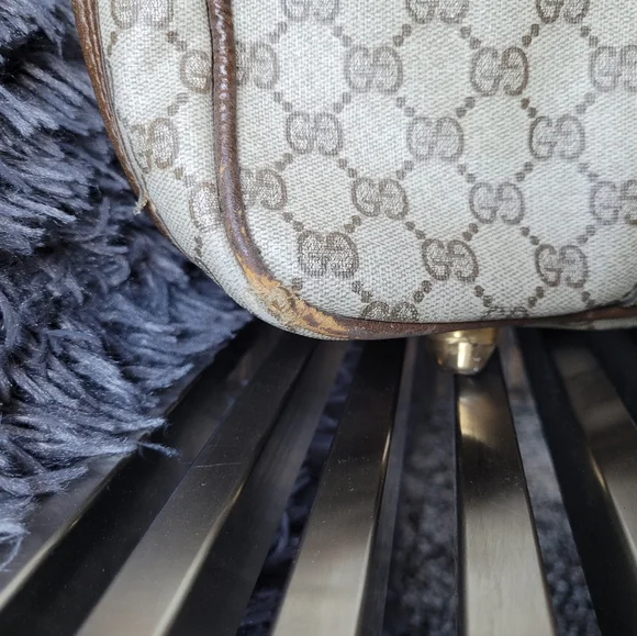 Vintage Gucci suitcase - Picture 4 of 6